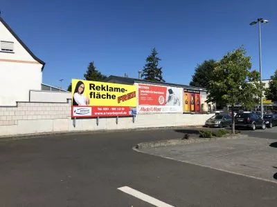 2020_08_20_Reklamefläche_Andernach_KoblenzerStrasse 47_Parkplatz Kaufland von A1-Werbeprofi