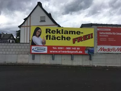 2020_08_20_Reklamefläche_Andernach_KoblenzerStrasse 47_Parkplatz Kaufland von A1-Werbeprofi