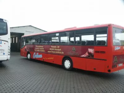 Bus-Beschriftung Digitaldruck und Schutzlaminat von A1 Werbeprofi Bus-Beschriftung Digitaldruck und Schutzlaminat von A1 Werbeprofi