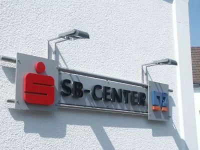 Acrylbuchstaben SB Center Geldautomat von A1