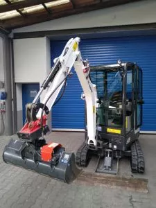 Bobcat E19 Minibagger 1,9 to Vermieten Hydrauliwanne A1-Werbeprofi Muelheim-Kaerlich