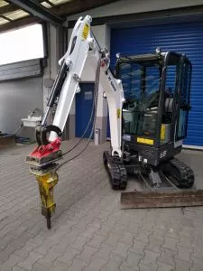 Bobcat E19 Minibagger 1,9 to Vermieten Hydraulikhammer_Stemmhammer A1-Werbeprofi Muelheim-Kaerlich